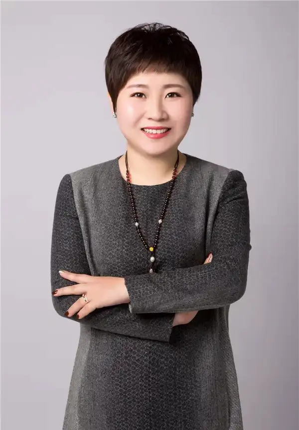 高级环保工程师、悟空首页(中国)网页版总经理、嵩安企业环保管家董事长韩娜